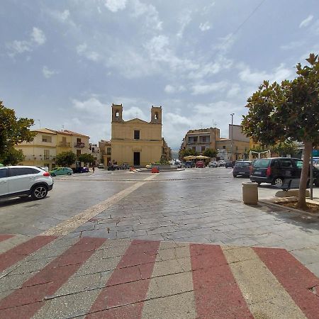 Rigoletto Campofelice Di Roccella Exterior foto