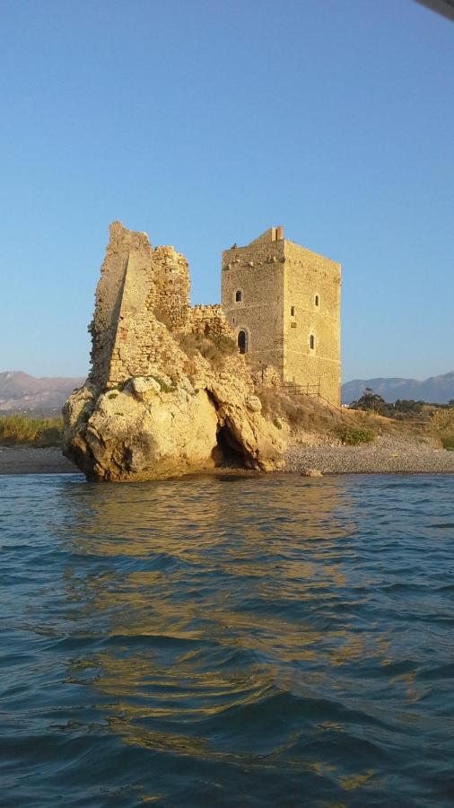 Rigoletto Campofelice Di Roccella Exterior foto