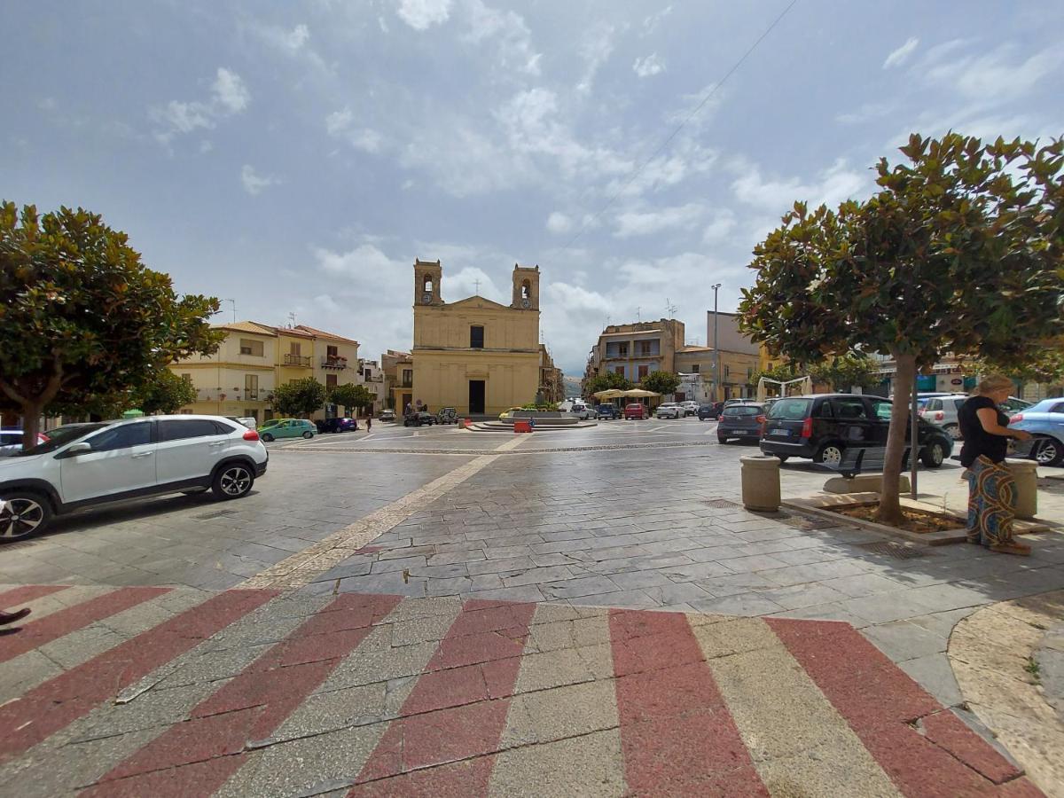 Rigoletto Campofelice Di Roccella Exterior foto